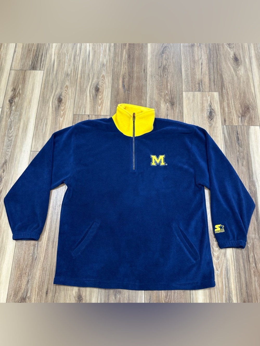Vintage Starter Michigan Wolverines Fleece 1/4 Zip Pullover, Medium